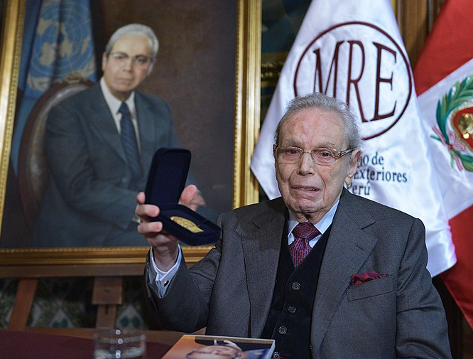 Javier Pérez de Cuéllar