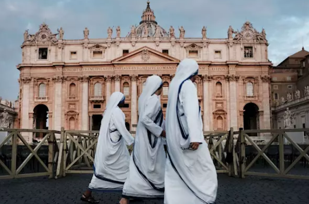 Vaticano (monjas foto)