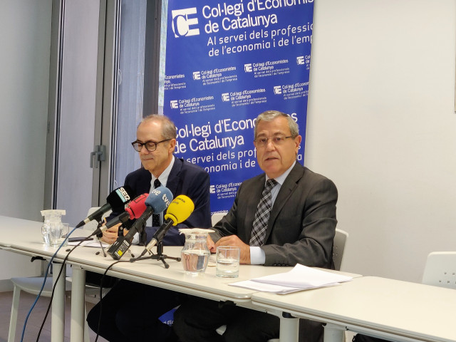 El Col·legi d'Economistes estima que la recuperació total arribarà a finals de 2022