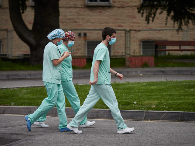 Corren per Whatssap peticions perquè qui no vulgui seguir les mesures sanitàries renunciï a l'assistència sanitària