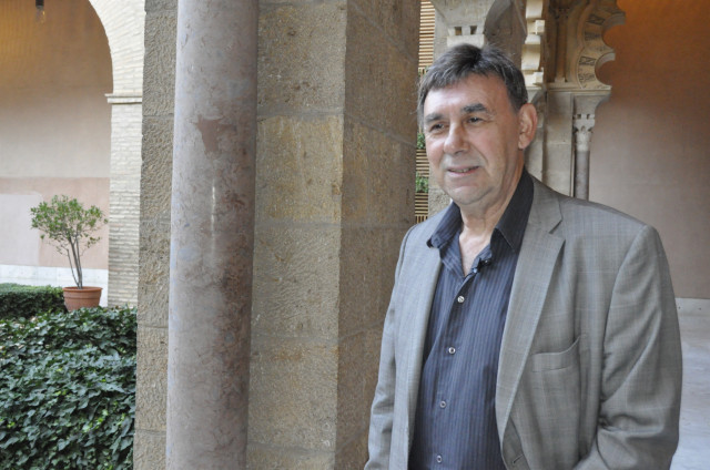 Mor el cantautor aragonès Joaquín Carbonell per la Covid-19