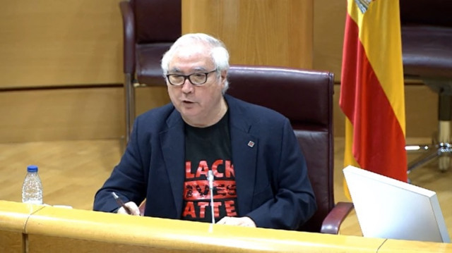 Els rectors demanen el cap del Ministre Castells al president Sánchez