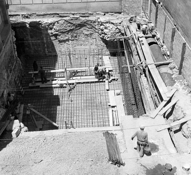 EuropaPress 3400116 momento construccion 1937 refugio antiaereo descubierto 2018 generalitat