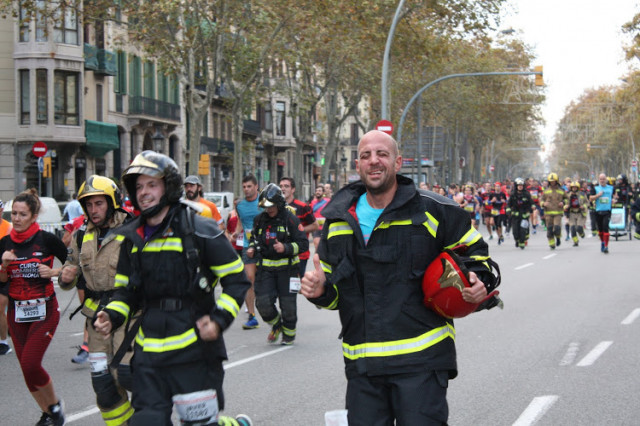 Barcelona ajorna la Cursa de Bombers per la Covid-19 fins l'octubre de 2021