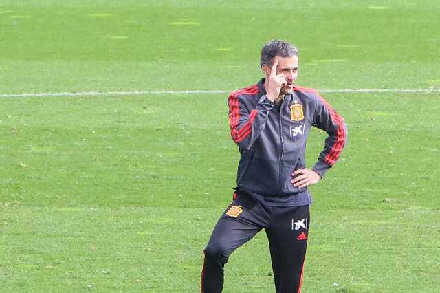 Luis Enrique publica la llista de jugadors convocats per la selecció