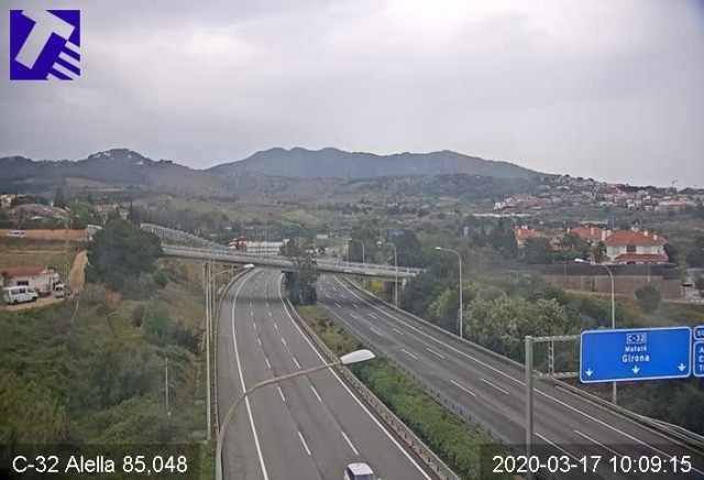Detingut un conductor per atropellar un operari a la C-31 a Siurana