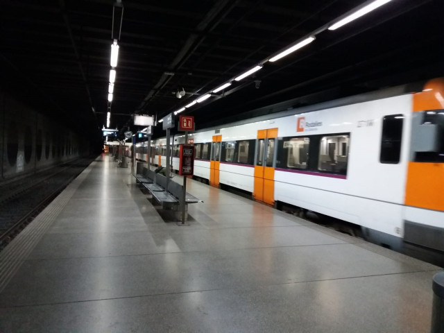 Renfe alerta de possibles retards aquest dijous i divendres a Rodalies per baixes 