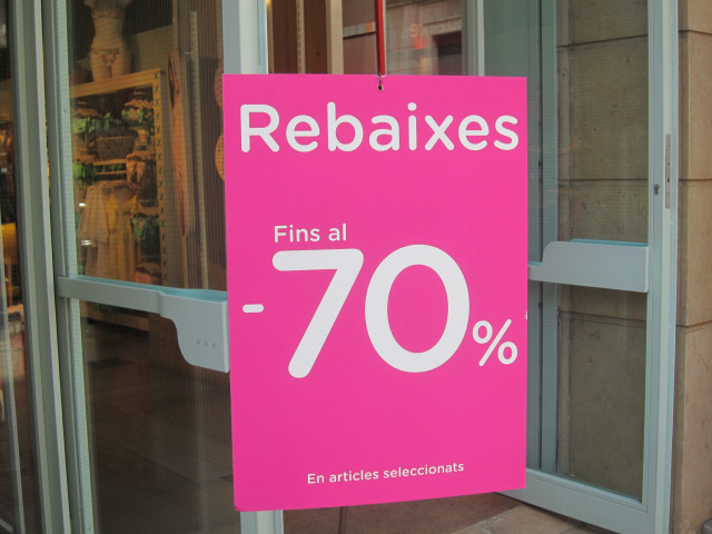 Els establiments han d'oferir opcions als consumidors perquè tornin les seves compres tot i les mesures