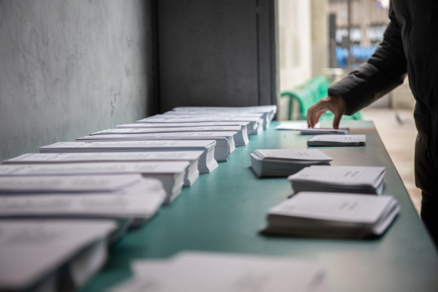 La Generalitat defensa que votar en col·legis serà segur i que el risc està fora