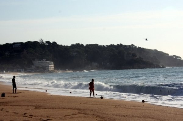 Troben els cossos de les dues dones britàniques desaparegudes en el mar a Lloret