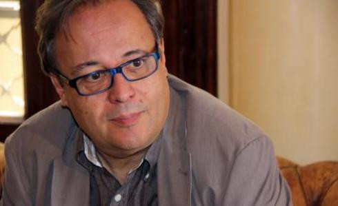 Mor l'escriptor i periodista Joan Barril als 62 anys