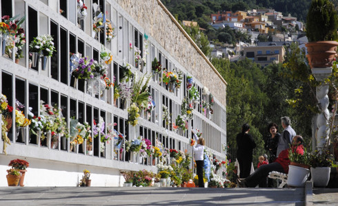 SITGES RECORDA ELS DIFUNTS
