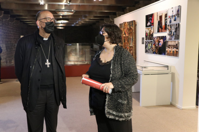 Càritas obre una exposició sobre l'impacte de la pandèmia a Barcelona