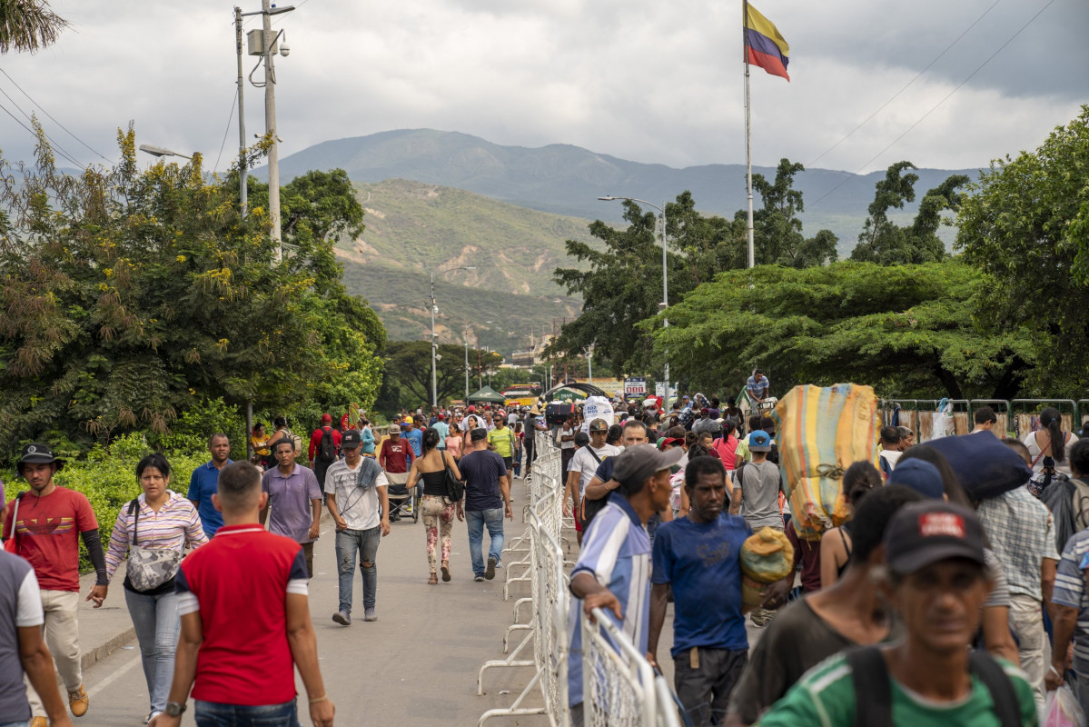 EuropaPress 3375516 migrantes venezolanos frontera colombia cucuta