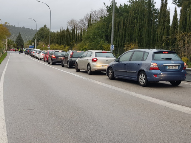 Un accident provoca retencions de més de 4 quilòmetres a l'Ap-7 a Roda de Berà