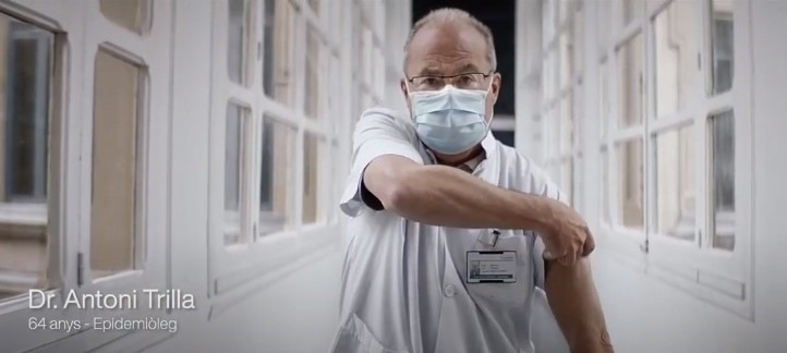 L'epidemiòleg Antoni Trilla en el vídeo 'Avancem amb la vacunació', que forma part d'una campanya de sensibilització de la Conselleria de Salut de la Generalitat