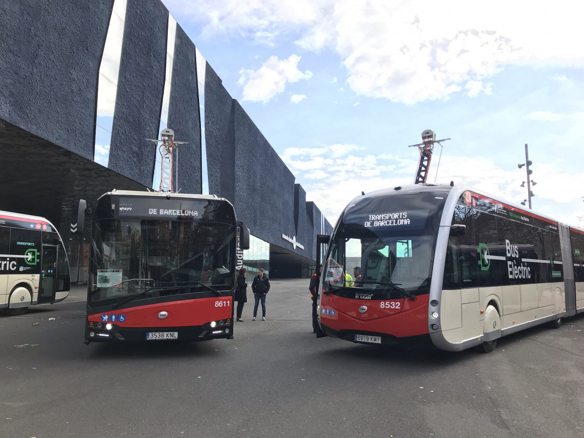 Autobuses eléctricos TMB, en una imagen de archivo.