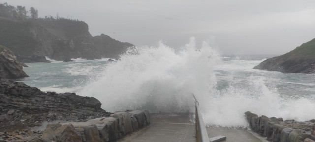 Girona i Tarragona, en risc per fort onatge i vent