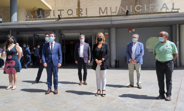 Aragonès es compromet a retirar l'amiant de Catalunya