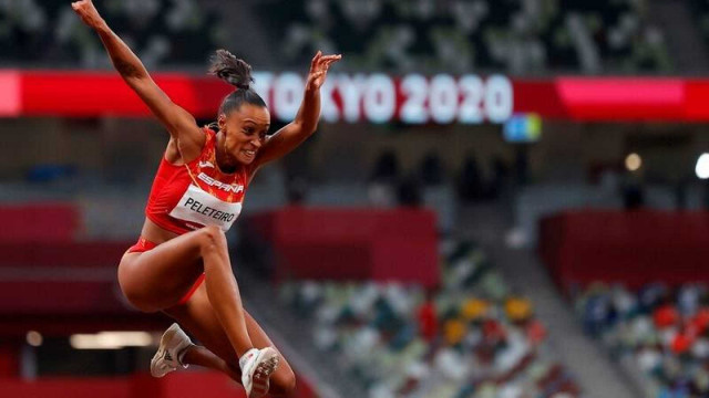 La saltadora gallega Ana Peleteiro aconsegueix la medalla de bronze als Jocs Olímpics