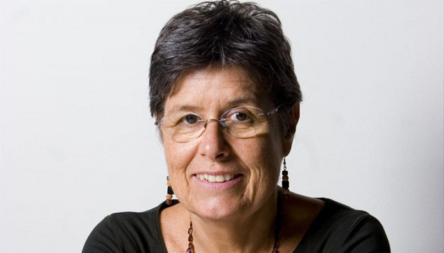 Mor Rosa Maria Piñol, cronista de la literatura catalana