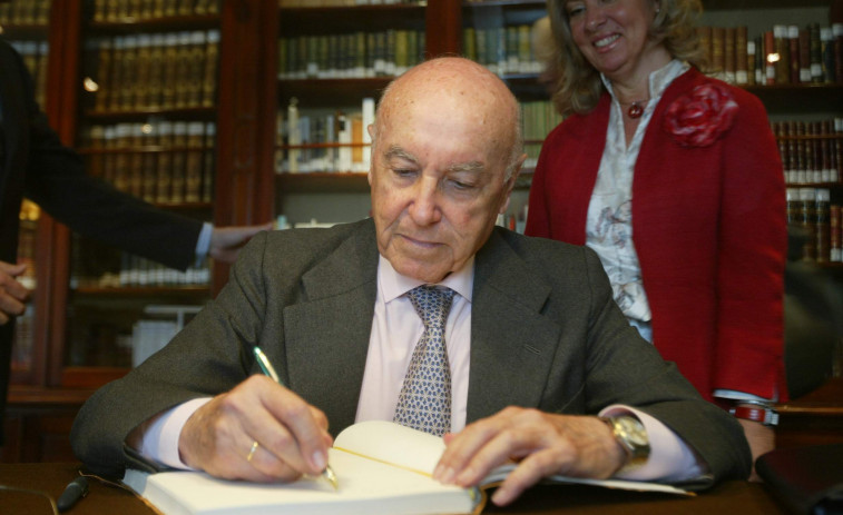 L'exministre d'UCD Clavero Arévalo creu que Catalunya ha de tornar la seva competència educativa