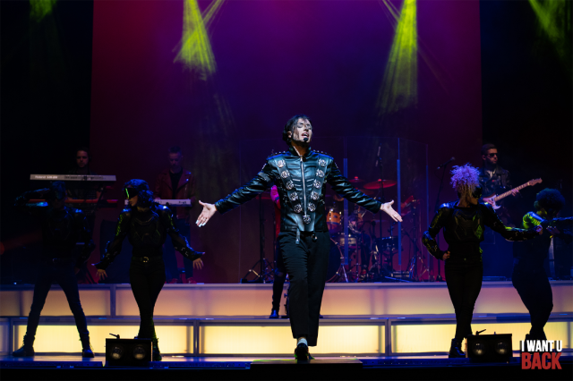 Michael Jackson reviu al Teatre Poliorama