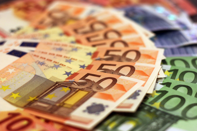 Money1005476 1920
