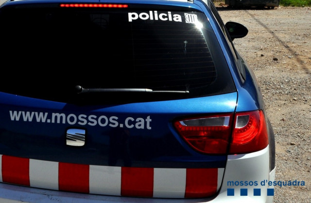 Sindicats de Mossos i policies locals es reuneixen amb ERC i Junts al Parlament