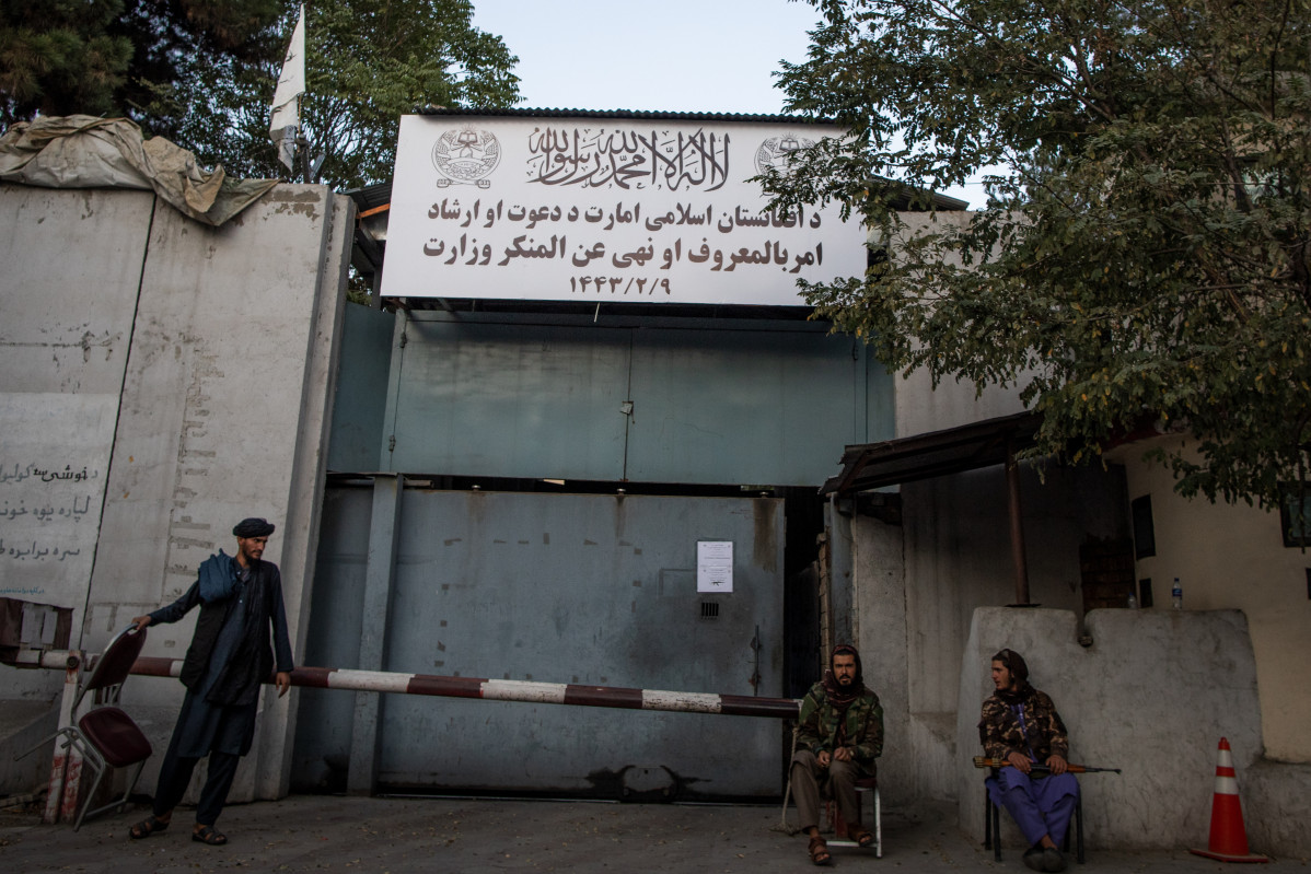 EuropaPress 3951425 21 september 2021 afghanistan kabul taliban fighters stand guard at the