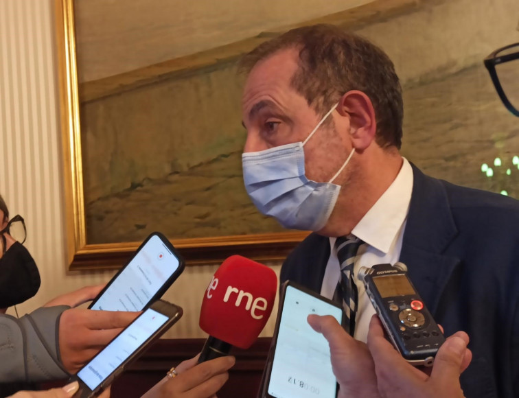 Espadaler rebutja l'oficina per 