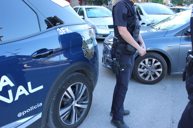 Detingut un home que abusava sexualment d'una nena de 13 anys