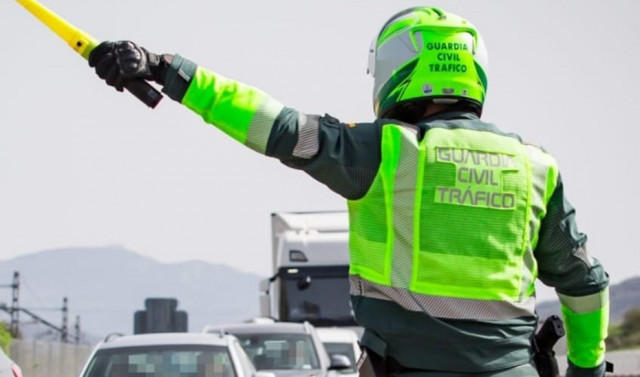 Intenta asfixiar una dona gran per poder robar-li