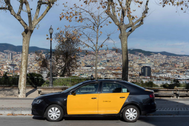 Élite Taxi Barcelona no descarta desconvocar la manifestació del 2 de desembre