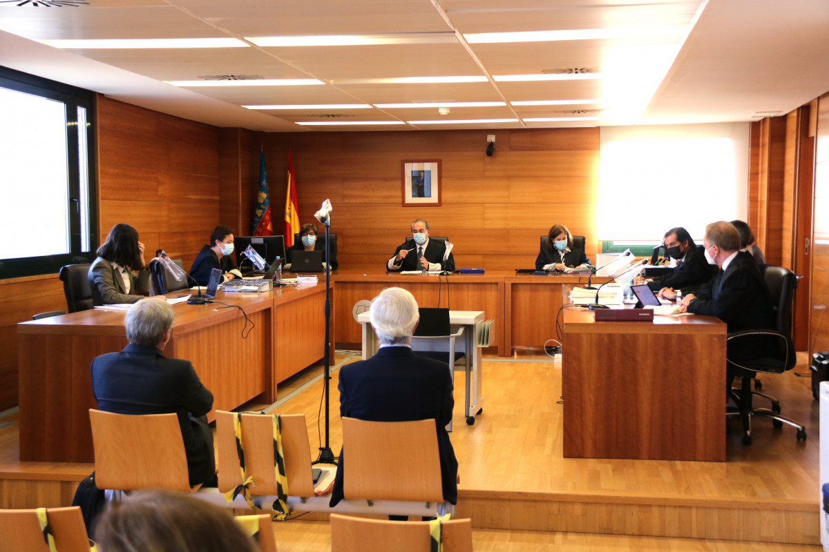 Foto 3858117