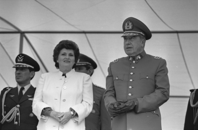 Augusto Pinochet y Luca Hiriart