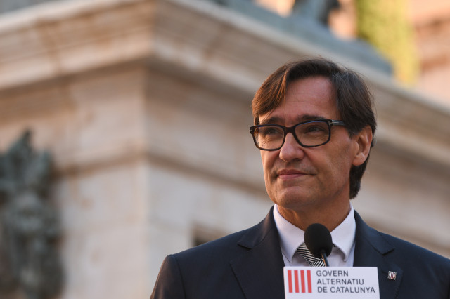 Illa fa una executiva a la seva mida i intenta acontentar gairebé tots