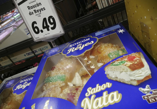 Denuncien cinc fabricants i cadenes de supermercats per frau en tortells de Reis