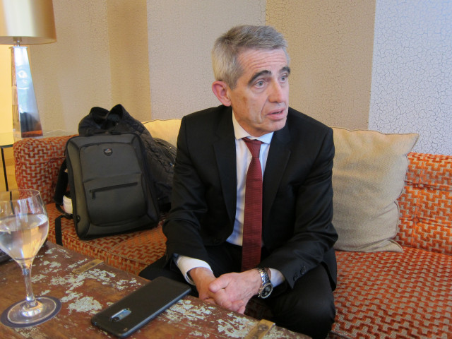 El Parlament va activar el protocol d'assetjament psicològic contra Antoni Bayona