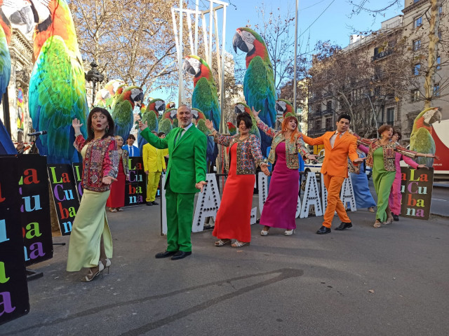 Teatro.LaCubanapresentaAdeuArturoenplenacalle