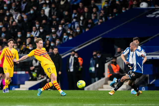EuropaPress 4251367 frenkie jong of fc barcelona in action during liga match football match