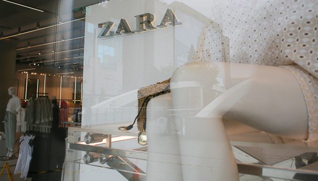 Inditex tanca les seves 502 botigues a Rússia
