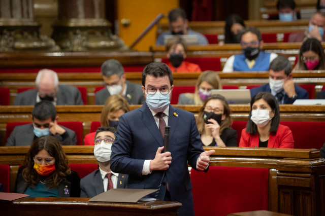 Aragonès decideix arribar més tard a la Conferència de Presidents per no trobar-se amb el Rei
