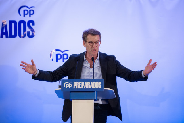 Crisi al PP de Feijóo: els populars perden el rumb davant la pressió de Vox