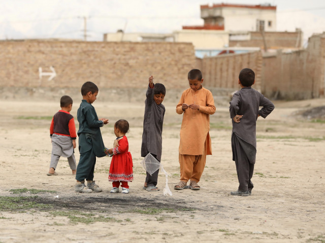 Moren cinc nens a l'Afganistan per l'explosió d'un coet sense detonar