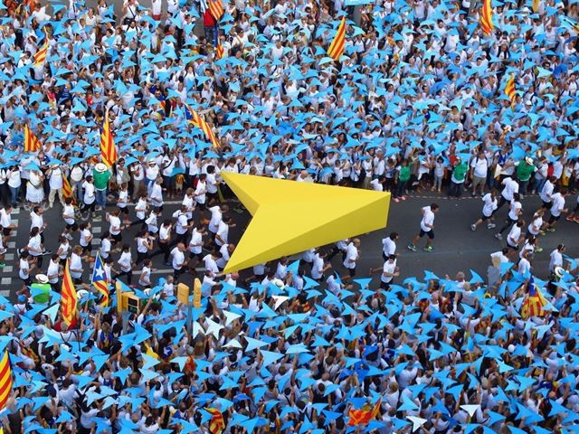 La comissió de transició serà d'estudi i no legislativa, com JxSí i la CUP van dir inicialment