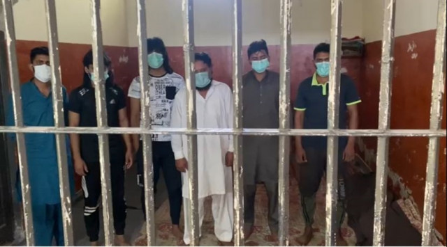 EuropaPress 4471541 imagen seis detenidos presunta relacion asesinato dos hermanas pakistan
