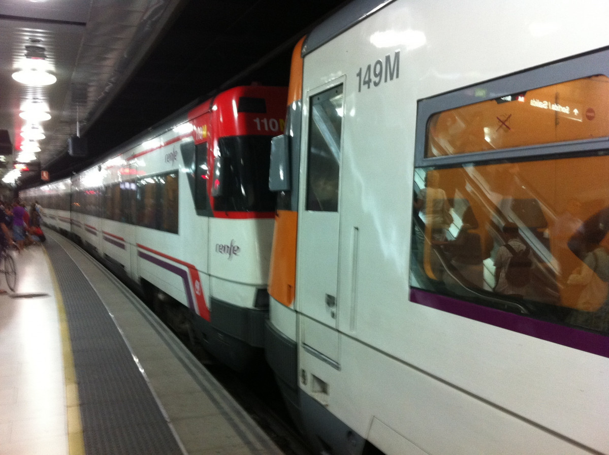 EuropaPress 1545083 incidencia arc triomf provoca hora media retrasos desvios rodalies