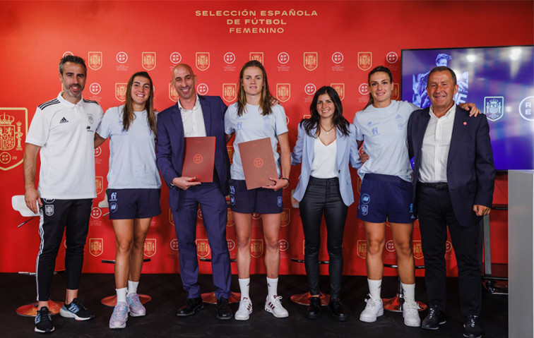 La Federació Espanyola de Futbol iguala les primes que cobraran les seleccions masculina i femenina