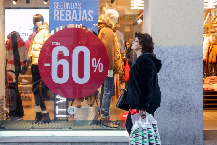 Comencen les rebaixes d'estiu: molts establiments no esperen l'1 de juliol